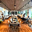 Shoji Lake Hotel