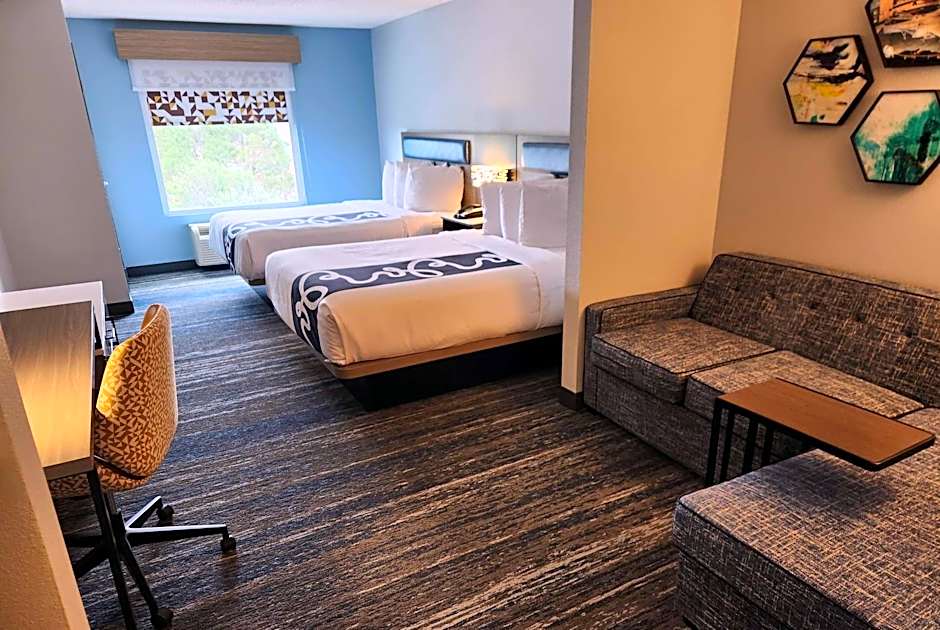 La Quinta Inn & Suites by Wyndham Warner Robins - Robins Afb