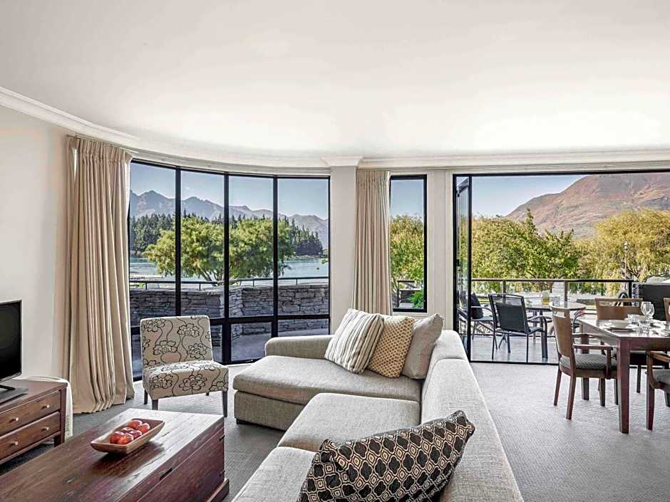 Photo 1 of 9 of 3 Bedroom Apartment, Lake View, Ground Floor