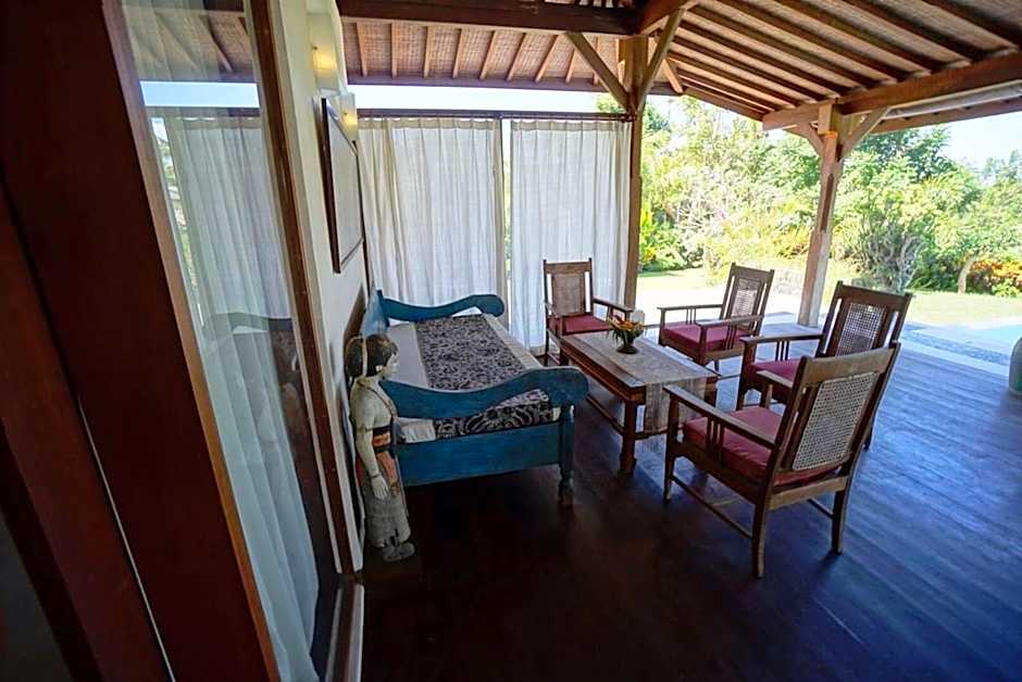 Villa Taman Kanti - 2 Bedroom private villa with swimming pool