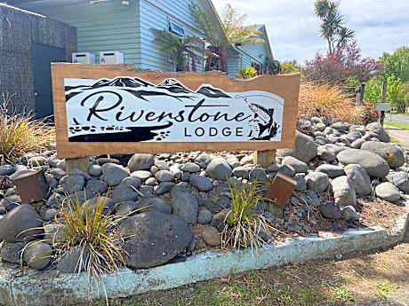 Riverstone Lodge