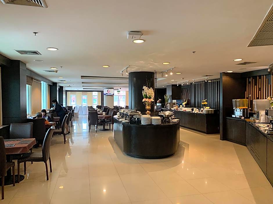 Wangchan Riverview Hotel