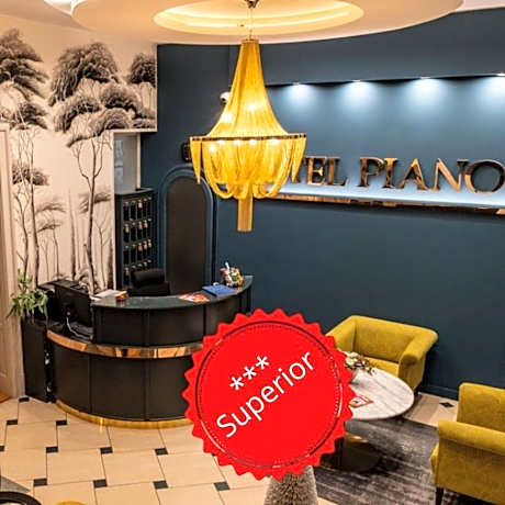 Hotel Piano
