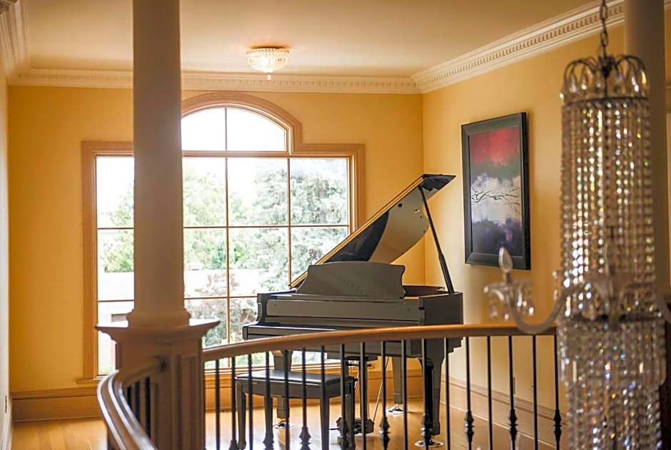 JstLikeHome - Luxury Mansion & Guesthouse