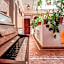 Riad Salt River