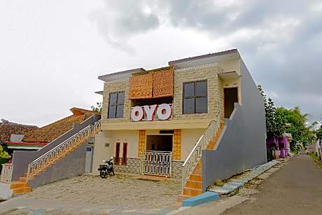Hotel O Queen Homestay