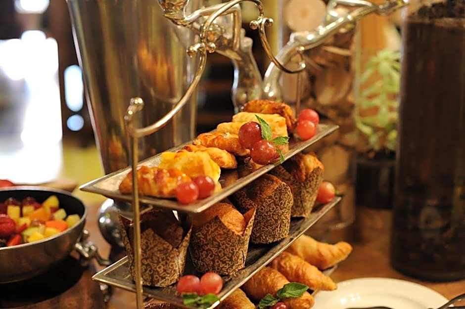 Fusion Boutique Hotel