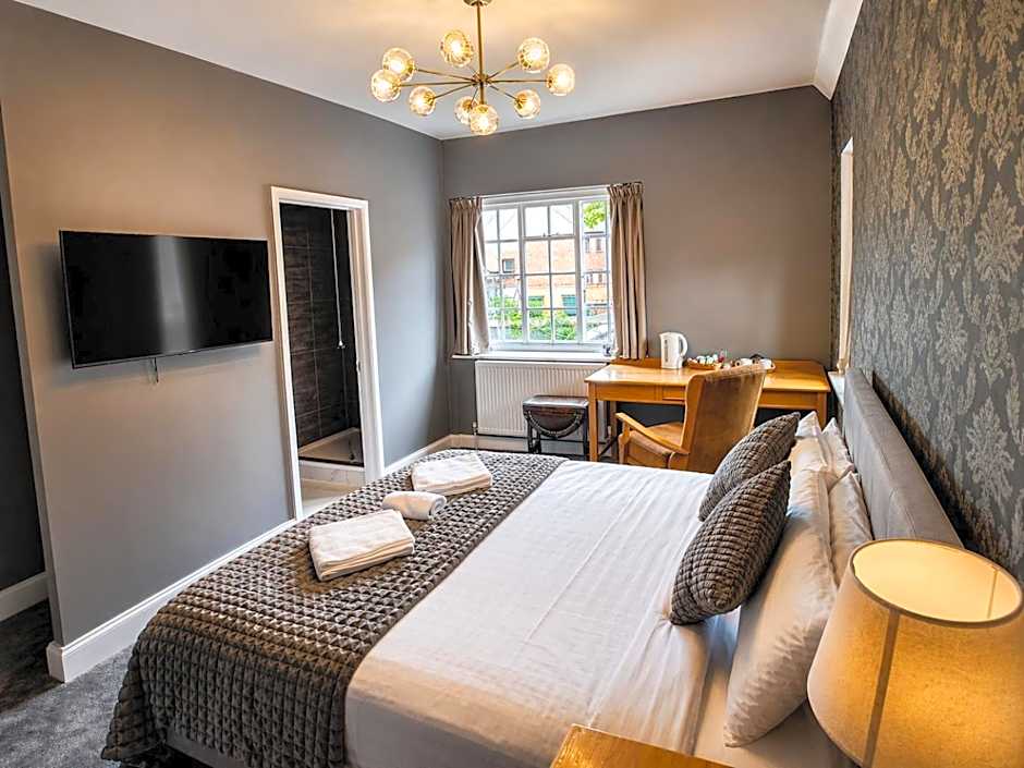 Tree Hotel at Iffley