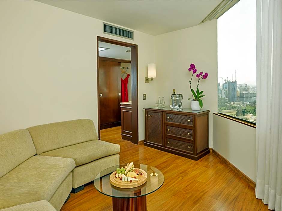 Hotel Estelar Miraflores