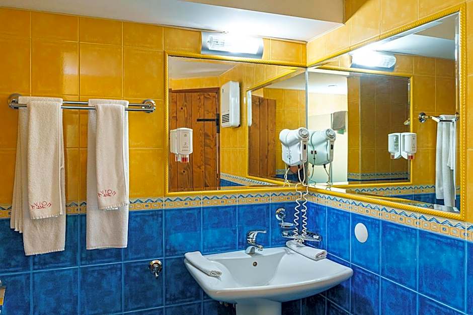 Hotel Avion - Self check in