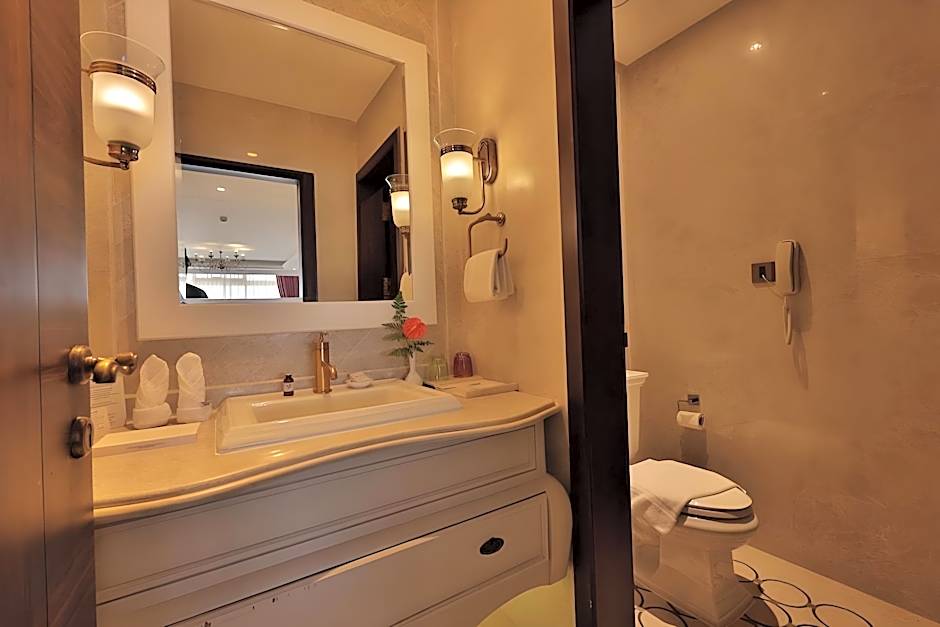 Fragrant Nature Munnar -A Five Star Classified Hotel