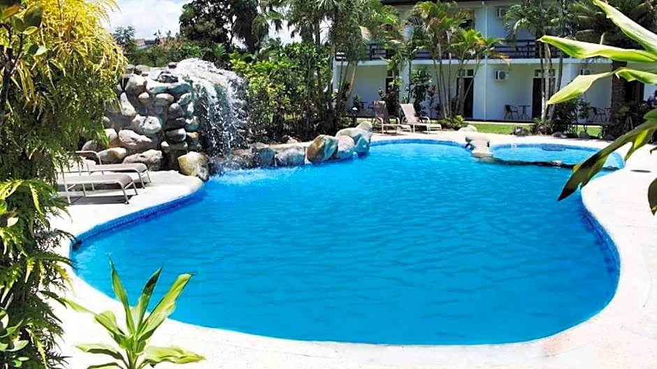 Hotel Oasis