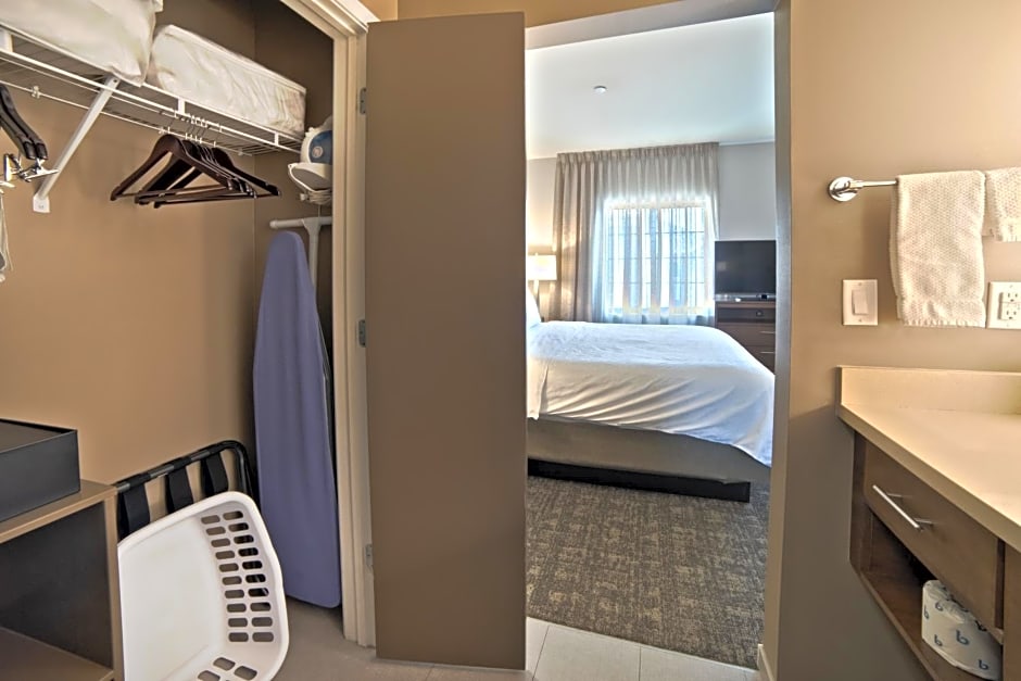 Staybridge Suites Houston Humble - Generation Pk By IHG