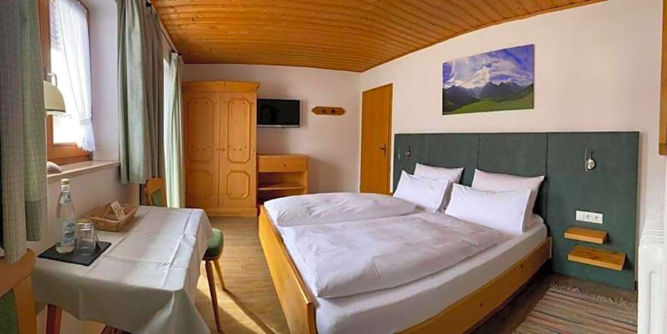 Frühstückspension Gästehaus Zum weissen Rössl