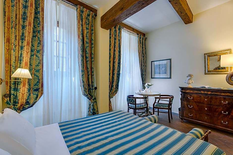 La Casa Del Garbo - Luxury Rooms & Suite