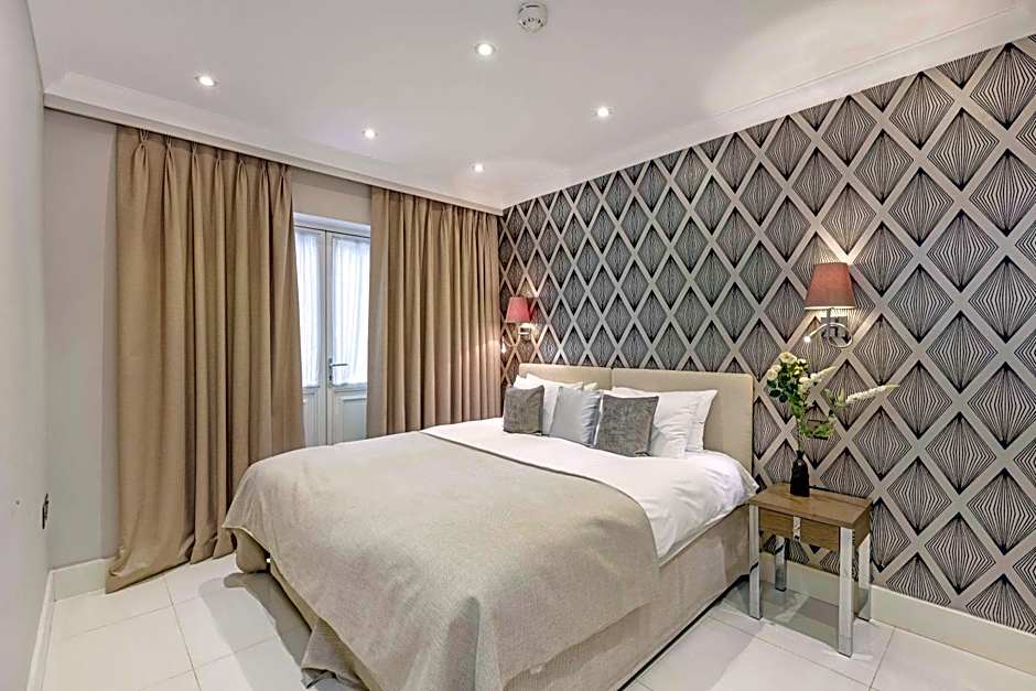 Ashburn Court Apartments