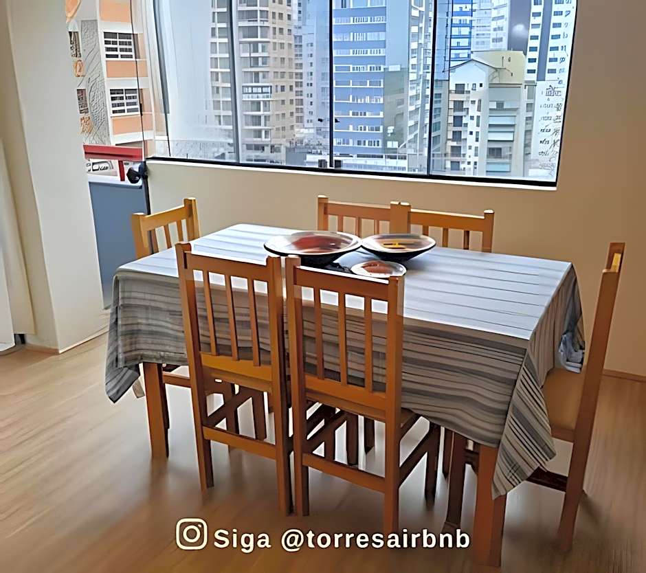 Cobertura 500m do mar | Ar | Piscina | Aceita Pet