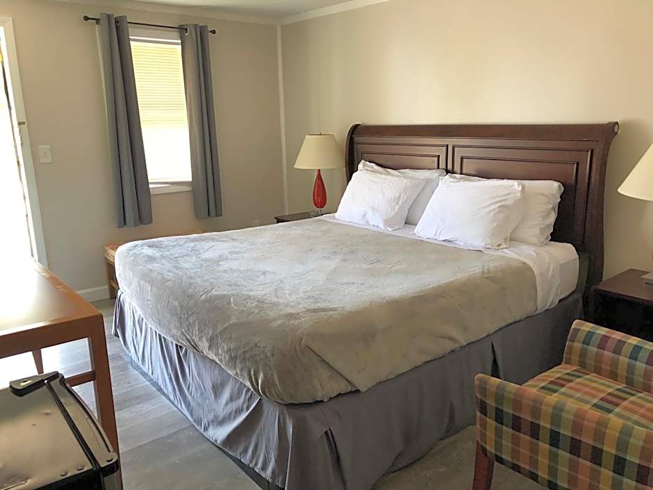 Atlantic Breeze Inn