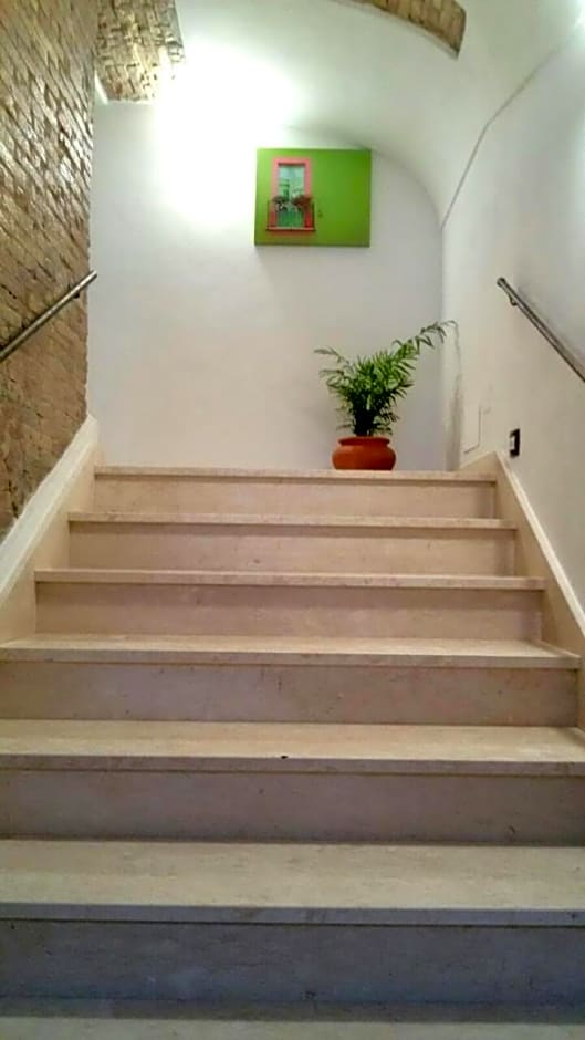 La Corte Del Eeco – Crotone, NV