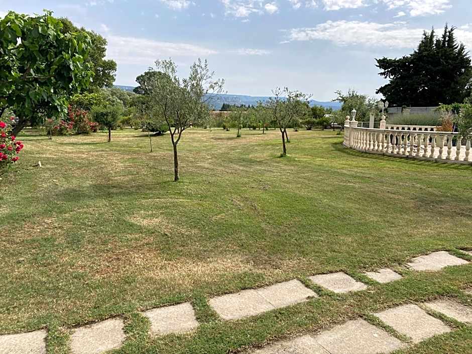 Auberge Les Olivades