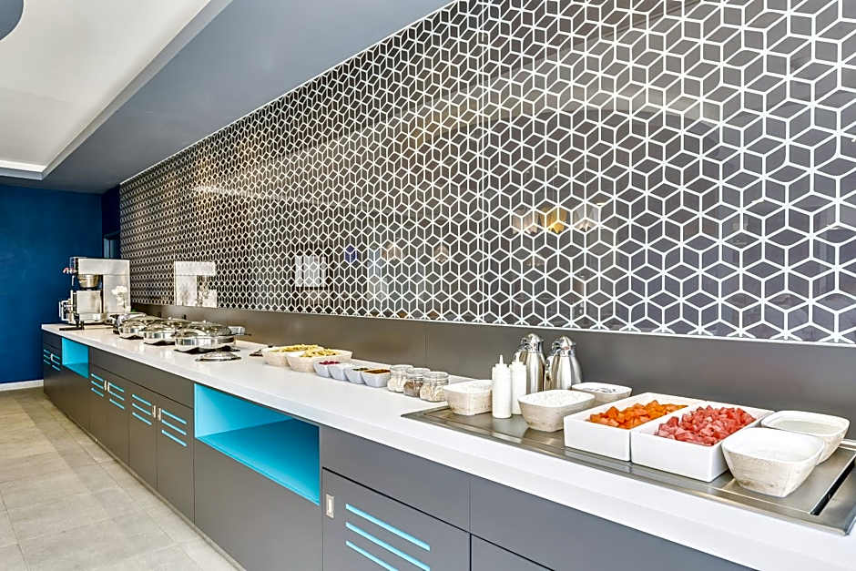 One Acapulco Costera