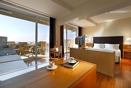 Junior Suite with Terrace and Partial Sea Views