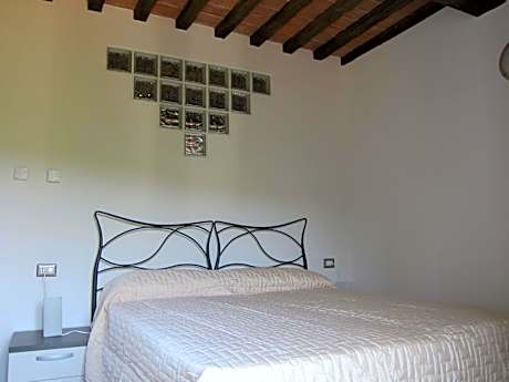 One Bedroom Apartment