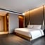 Atour Hotel (Jiangyin Binjiang Middle Road Sports Center)
