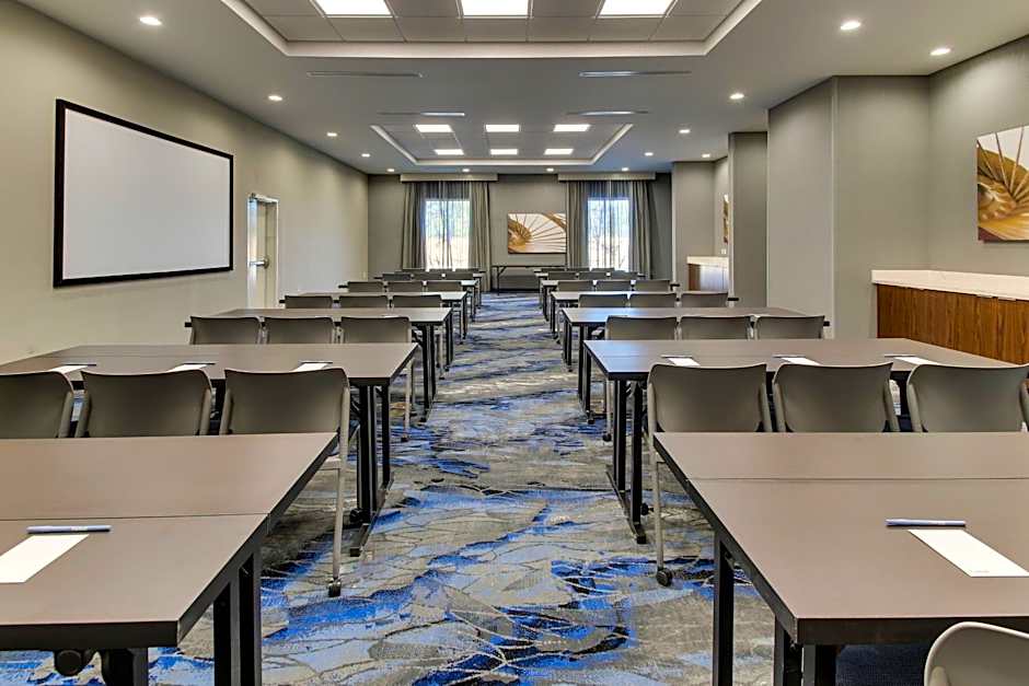 Fairfield Inn & Suites by Marriott Houston Brookhollow