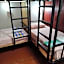 amazing khaosan hostel
