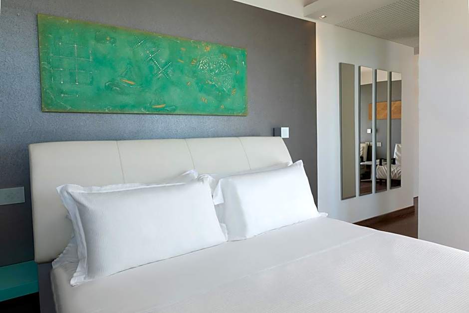 Life Hotel Seaview & Spa
