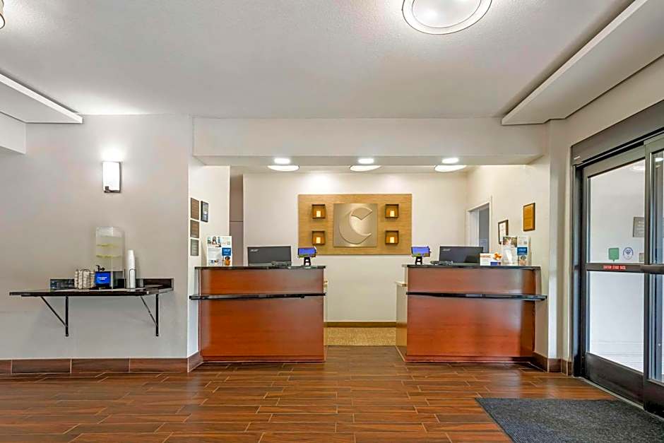 Comfort Inn & Suites Covington - Mandeville