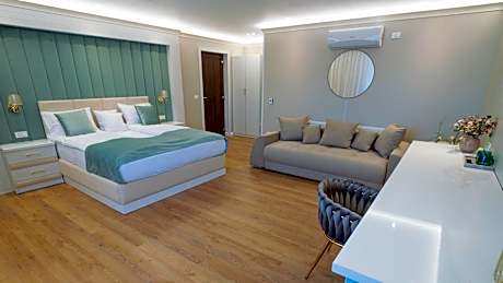 Triple Room with Balcony