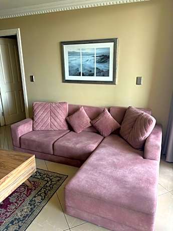 Stunning Sails on Point G407