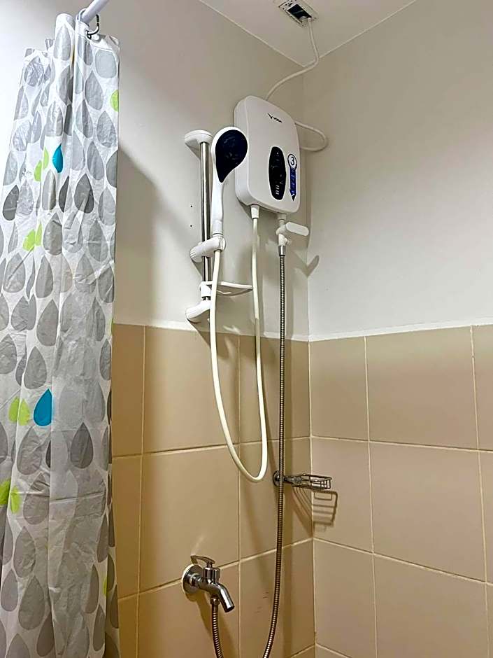 Best Condo Studio 24th Floor The Loop Tower CDO Lucky 4