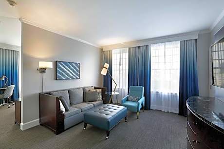 Junior Suite, 1 King, Sofa bed