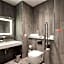 DoubleTree by Hilton Edinburgh - Queensferry Crossing
