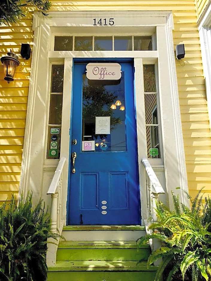 Creole Gardens Guesthouse and Inn