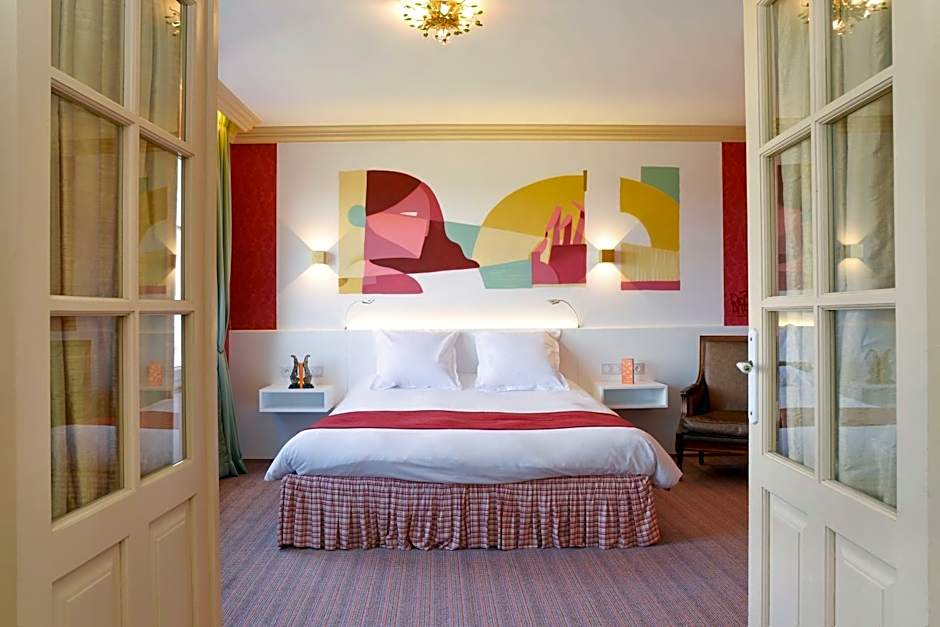 Hotel L'Yeuse - Les Collectionneurs