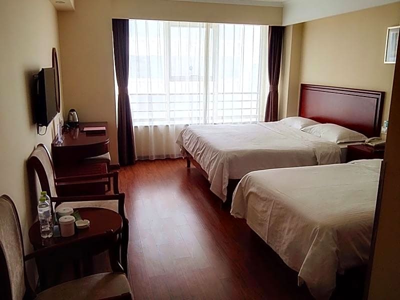 Greentree Inn Shandong Zibo Railway Sta