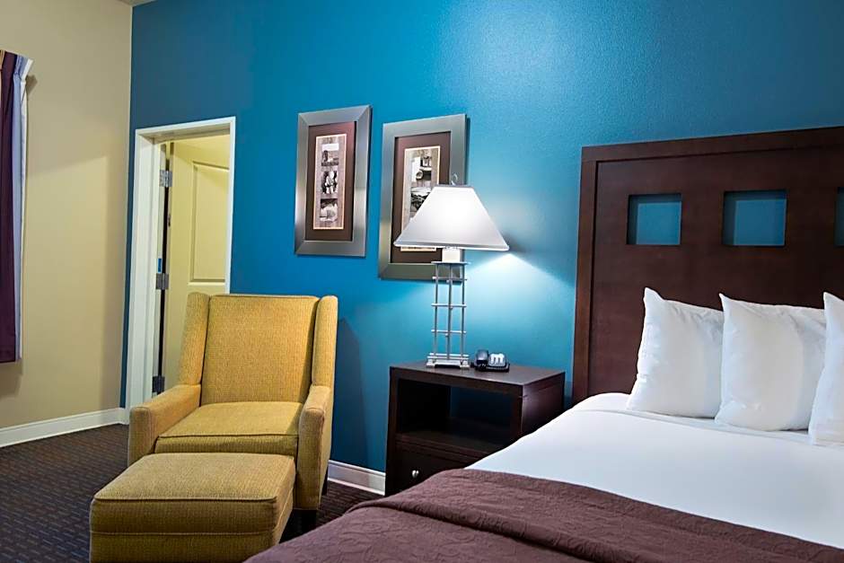 Oxford Suites Silverdale