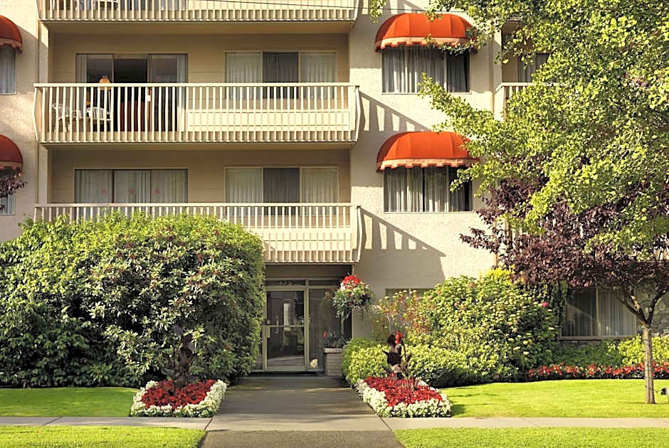 Royal Scot Hotel & Suites, Trademark Collection by Wyndham