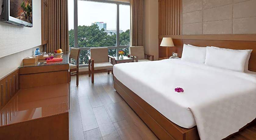 EdenStar Saigon Hotel & Spa