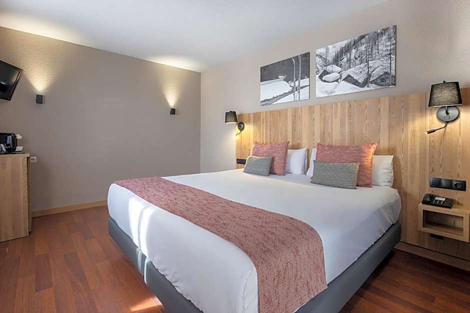 Hotel Grand Pas by Nexta