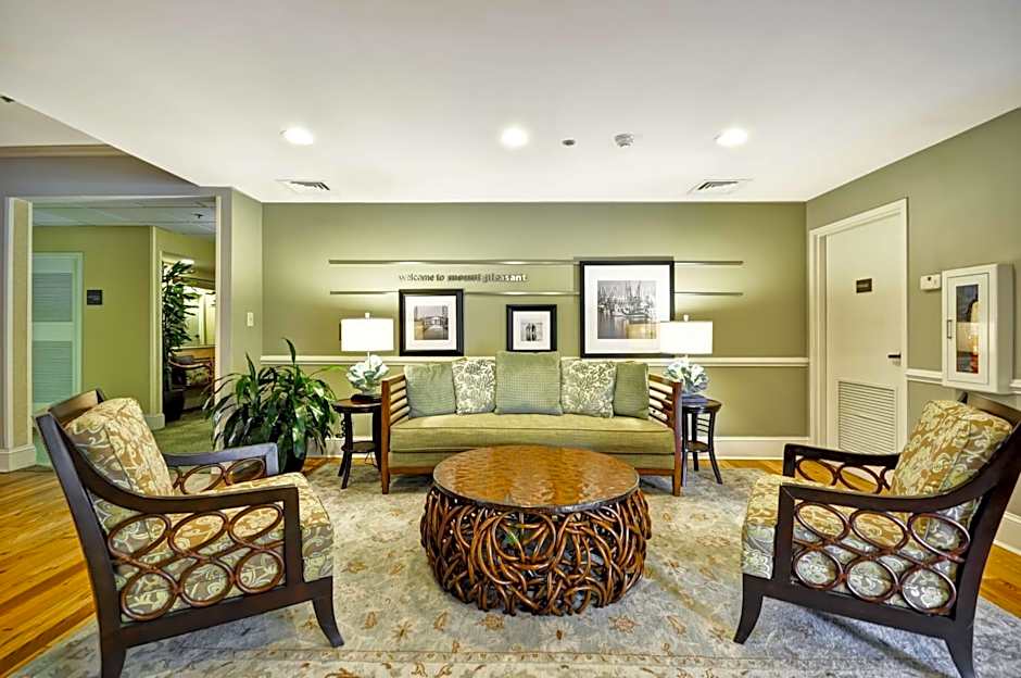 Hampton Inn By Hilton And Suites Charleston/Mt. Pleasant-Isle Of Palms