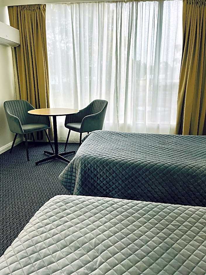 Heemskirk Motor Hotel