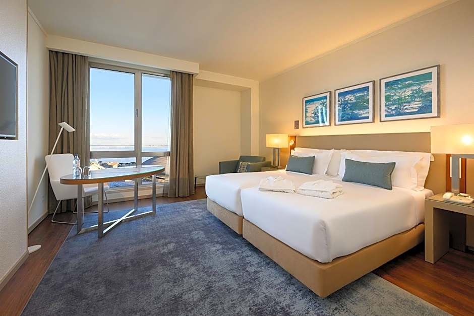 Melia Lisboa Oriente Hotel