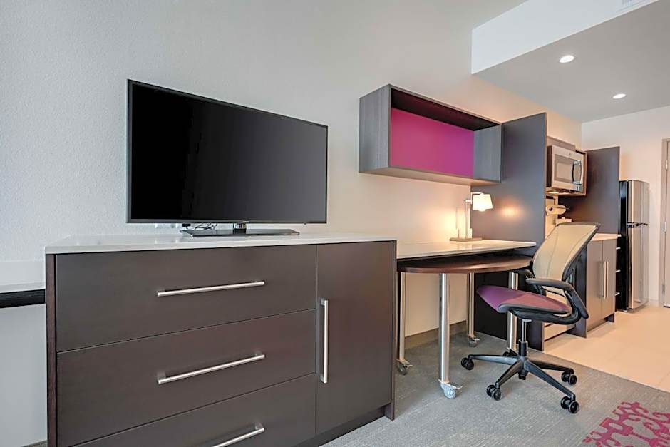 Photo 1 of 7 of Studio 2 Queen Beds