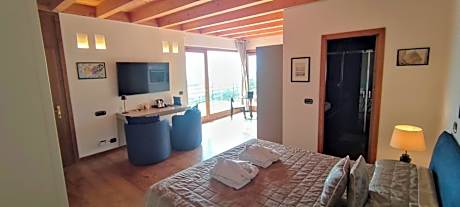 Studio with Sea View