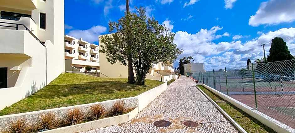 Albufeira Jardim by Umbral